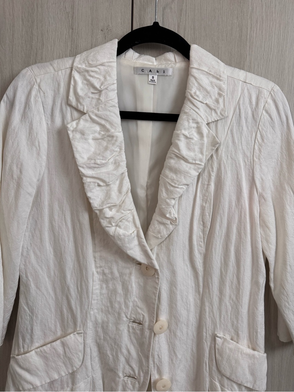 CAbi White Ruffle Collar Button-Front jacket - Picture 4 of 6